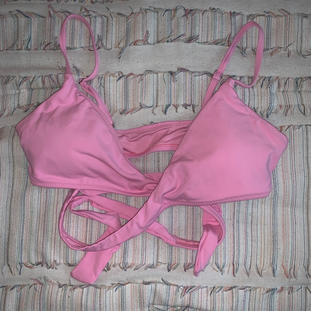 Wrap-around bikini top